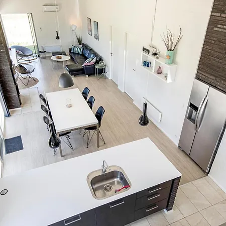 3 Bedroom Cozy In Lokken